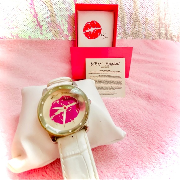 Vintage Betsey Watch - Picture 3 of 8